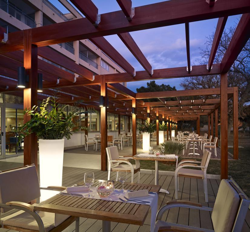 Arena Hotel 메덜린 레스토랑 사진